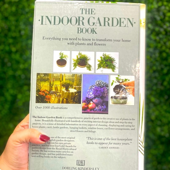 Table Decor 
The Indoor Garden Book Paperback  VGUC - Picture 2 of 4